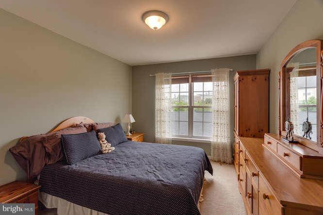 9233 Ribbon Falls Loop Bristow, VA 20136 - Photo 16 of 29 Bedroom