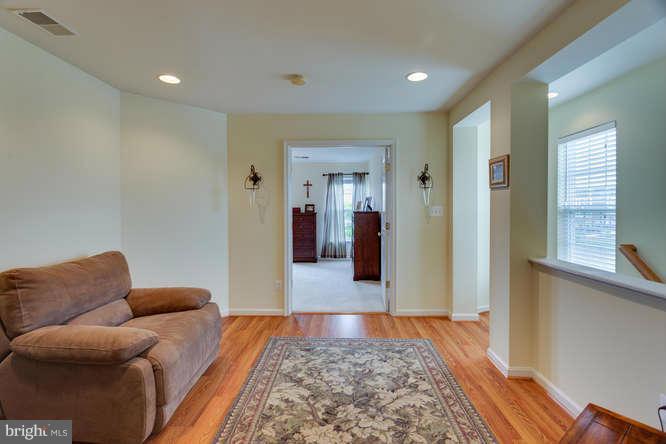 9233 Ribbon Falls Loop Bristow, VA 20136 - Photo 19 of 29 Interior (General)