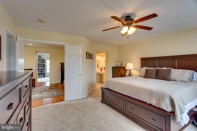 9233 Ribbon Falls Loop Bristow, VA 20136 - Photo 22 of 29 Bedroom (Master)