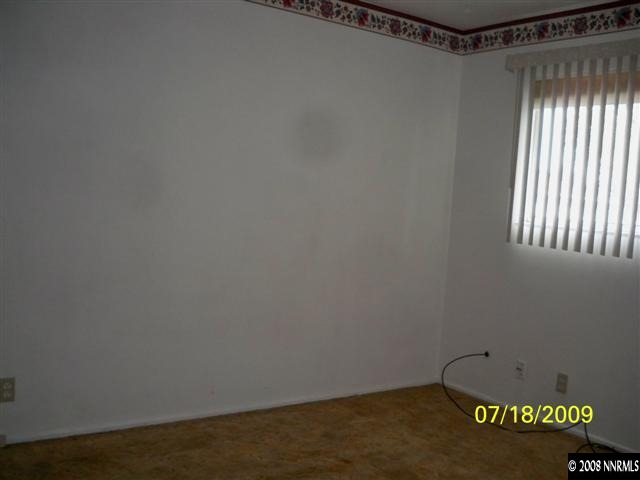 62 Smithridge Reno, NV 89502 - Photo 4 of 8 Photo 4