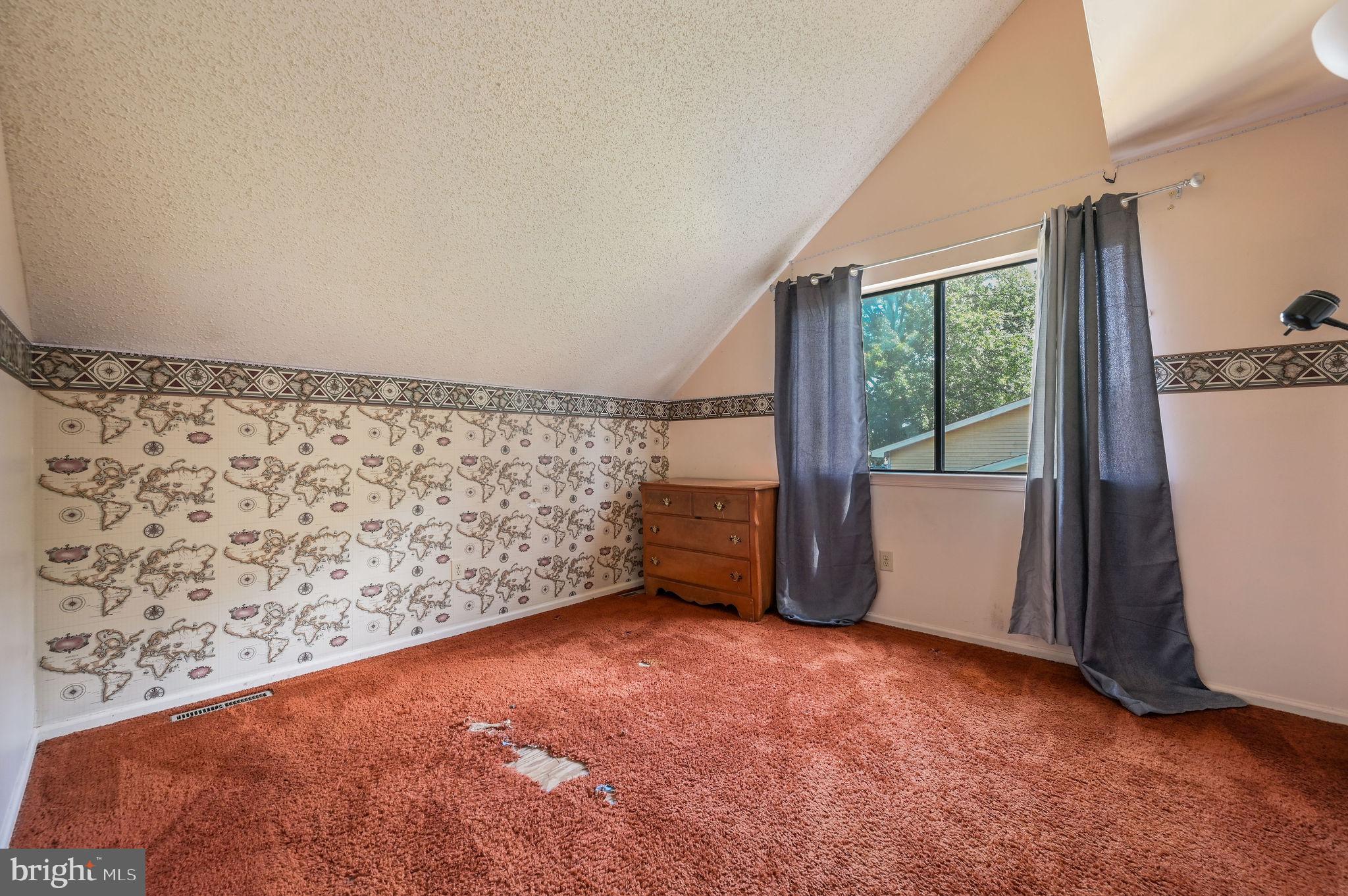 447 Alder Road Dover, DE 19904 - Photo 22 of 27 Spacious bedroom