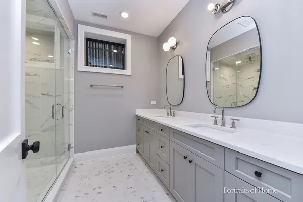 $9,500 | 2135 North Lakewood Avenue, Unit 1, Chicago, IL 60614