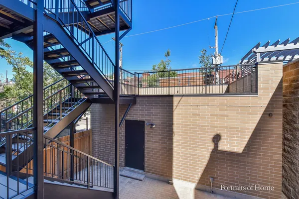 $9,500 | 2135 North Lakewood Avenue, Unit 1, Chicago, IL 60614