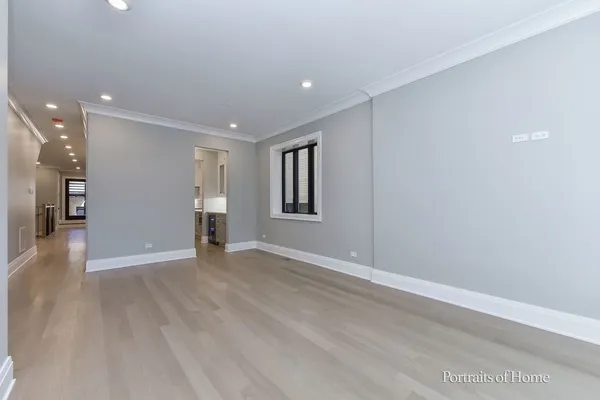 $9,500 | 2135 North Lakewood Avenue, Unit 1, Chicago, IL 60614