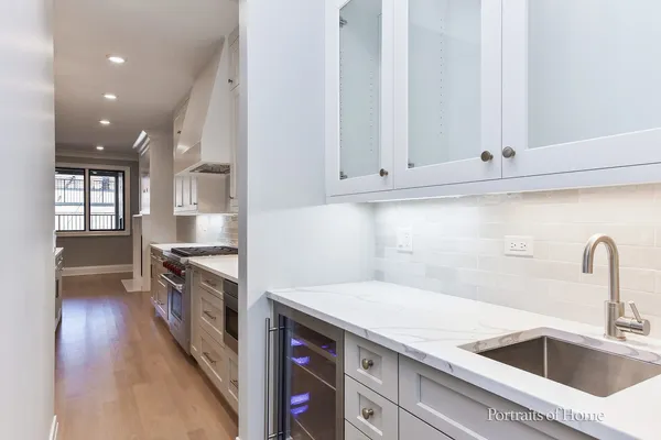 $9,500 | 2135 North Lakewood Avenue, Unit 1, Chicago, IL 60614