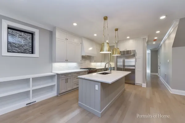 $9,500 | 2135 North Lakewood Avenue, Unit 1, Chicago, IL 60614