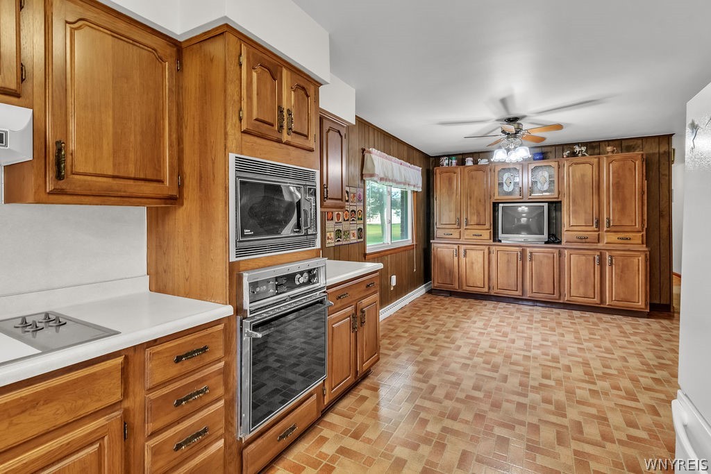 10413 Erie Road Brant, NY 14081 - Photo 16 of 33 Eat-In Kitchen