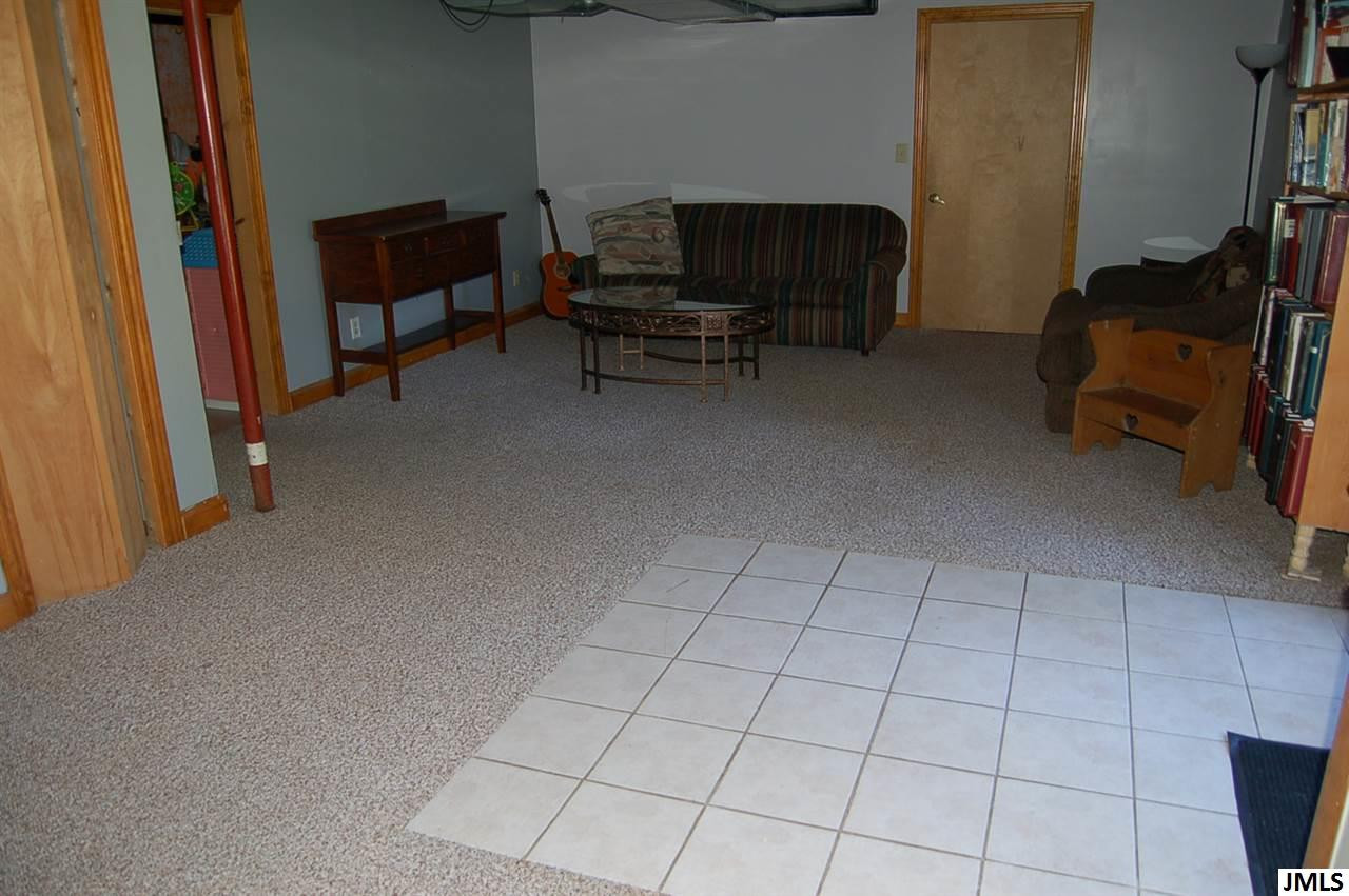 5901 Ridge Road Jackson, MI 49201 - Photo 27 of 33 Photo 28