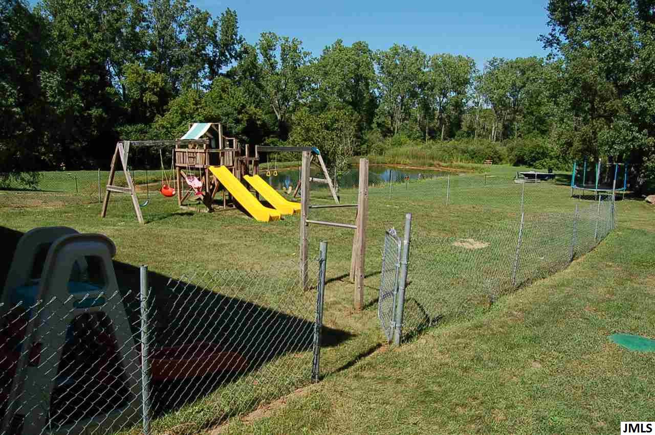 5901 Ridge Road Jackson, MI 49201 - Photo 6 of 33 Photo 6