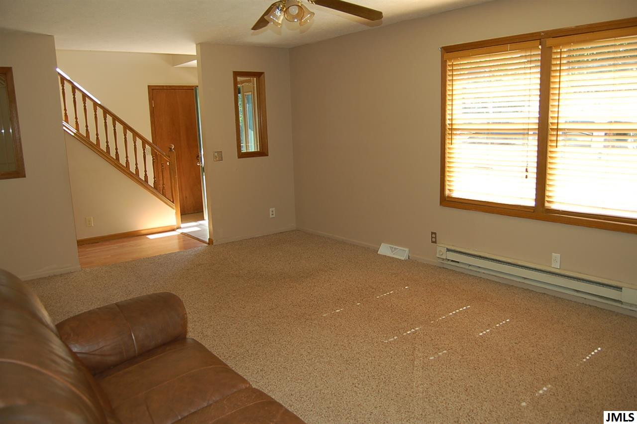 5901 Ridge Road Jackson, MI 49201 - Photo 9 of 33 Photo 10