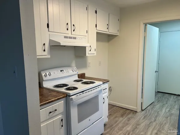 $1,200 | 1267 Redwood Lane, Unit C, Gulf Breeze, FL 32563