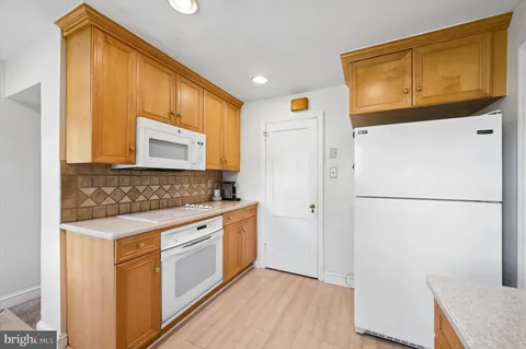 $585,000 | 803 Dover Road, Wynnewood, PA 19096