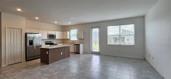 $2,250 | 161 Nine Iron Drive, Davenport, FL 33896