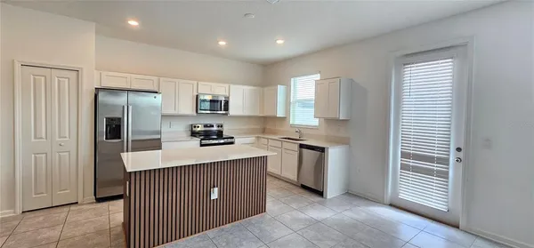 $2,250 | 161 Nine Iron Drive, Davenport, FL 33896