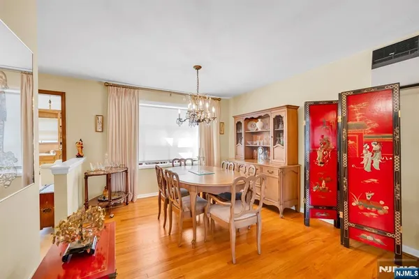 $3,995 | 204 Tryon Place, Paramus, NJ 07652