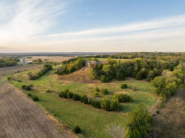 $1,079,176 | 31620 West 2400th Road, Greeley, KS 66033