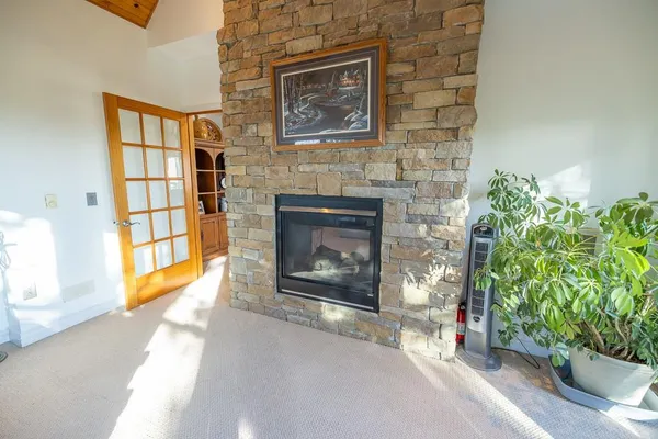 $1,079,176 | 31620 West 2400th Road, Greeley, KS 66033