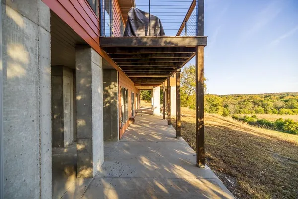 $1,079,176 | 31620 West 2400th Road, Greeley, KS 66033