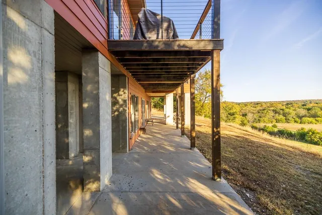 $1,079,176 | 31620 West 2400th Road, Greeley, KS 66033