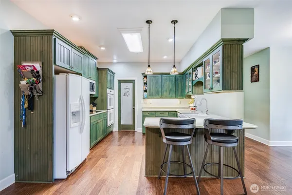 $670,000 | 36612 2nd Avenue South, Roy, WA 98580