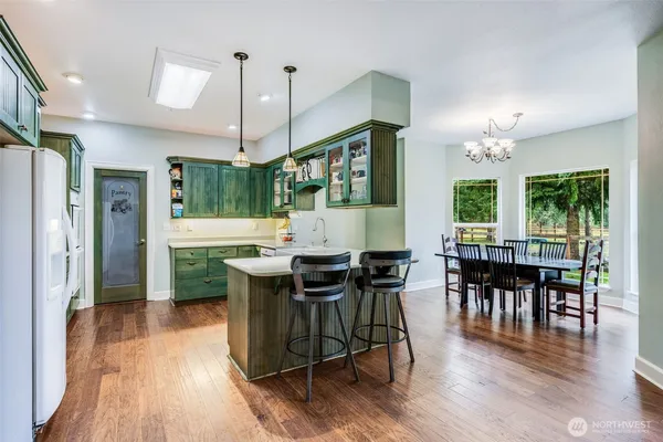 $670,000 | 36612 2nd Avenue South, Roy, WA 98580