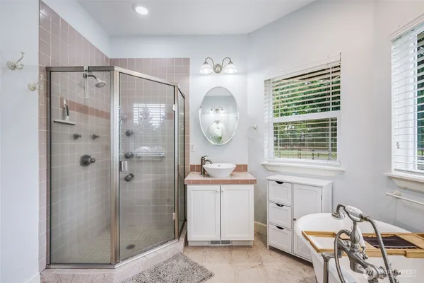 $670,000 | 36612 2nd Avenue South, Roy, WA 98580