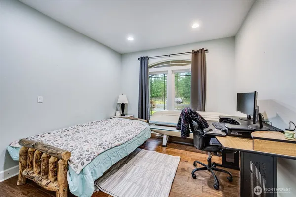 $670,000 | 36612 2nd Avenue South, Roy, WA 98580