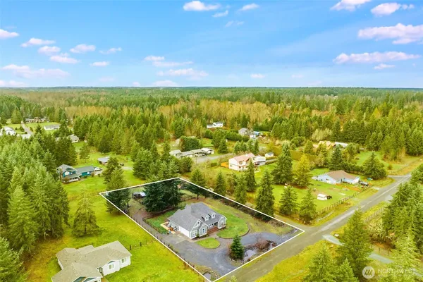 $670,000 | 36612 2nd Avenue South, Roy, WA 98580