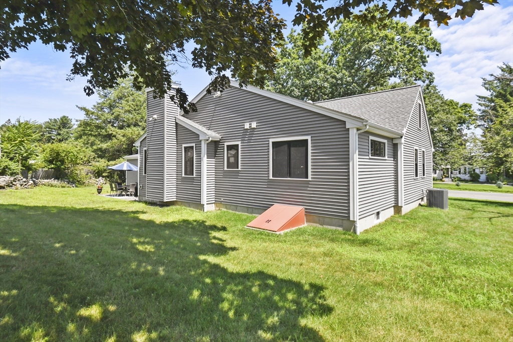 49 Hopkinton Road Westborough, MA 01581 - Photo 34 of 37 Gallery Image 34