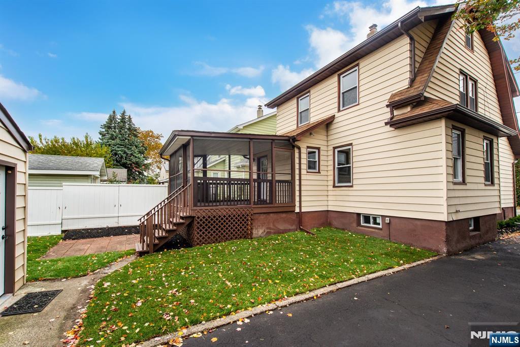 118 Rutherford Avenue Lyndhurst, NJ 07071 - Photo 20 of 23