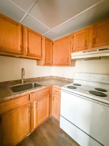 $3,840 | 324 Main Street, Unit 14, Burlington, VT 05401