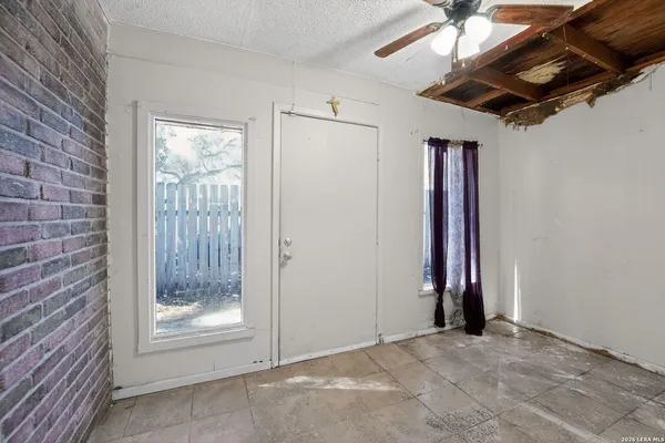 $89,000 | 1120 Fort Clark Road, Uvalde, TX 78801