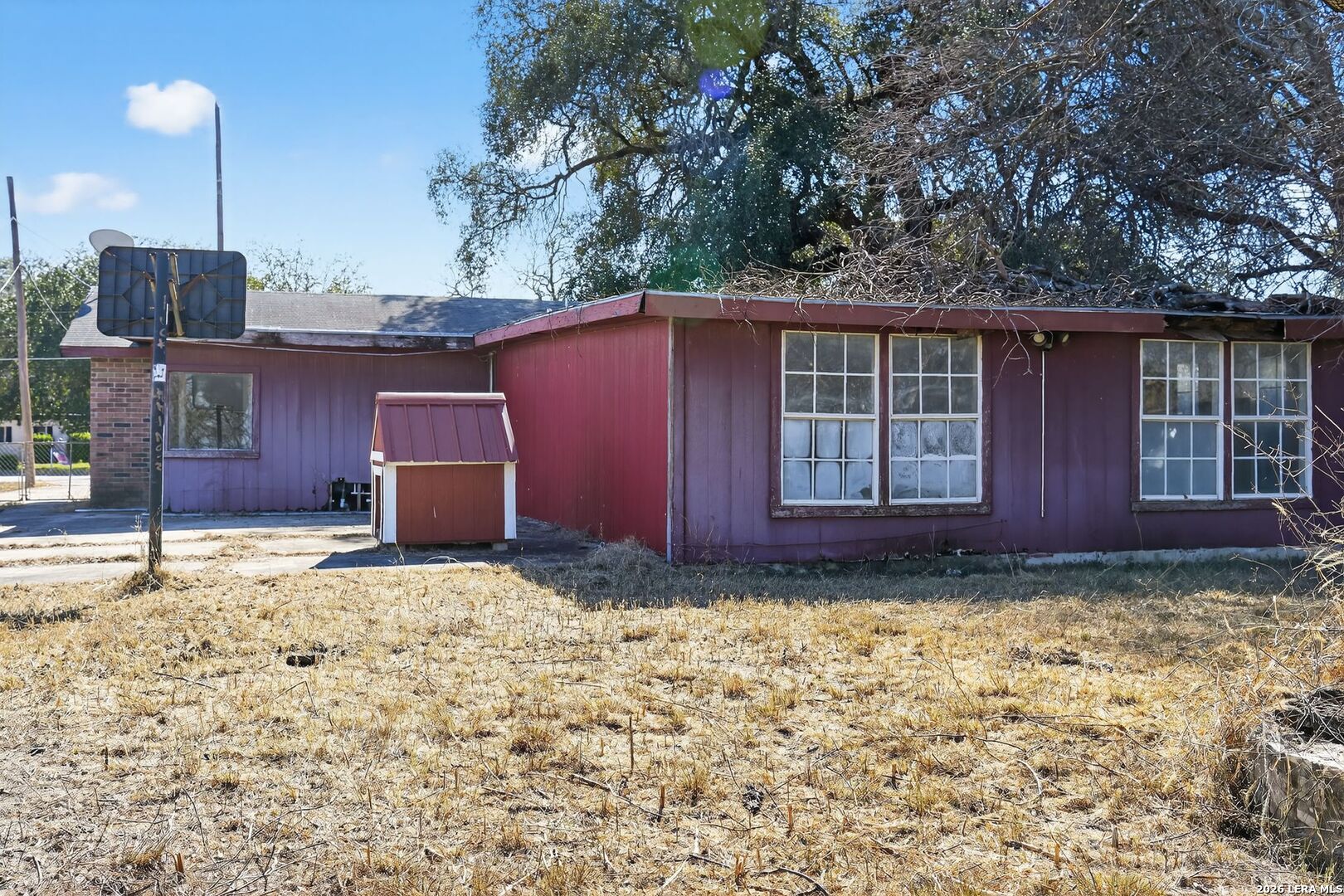 1120 Fort Clark Road Uvalde, TX 78801 - Photo 28 of 29