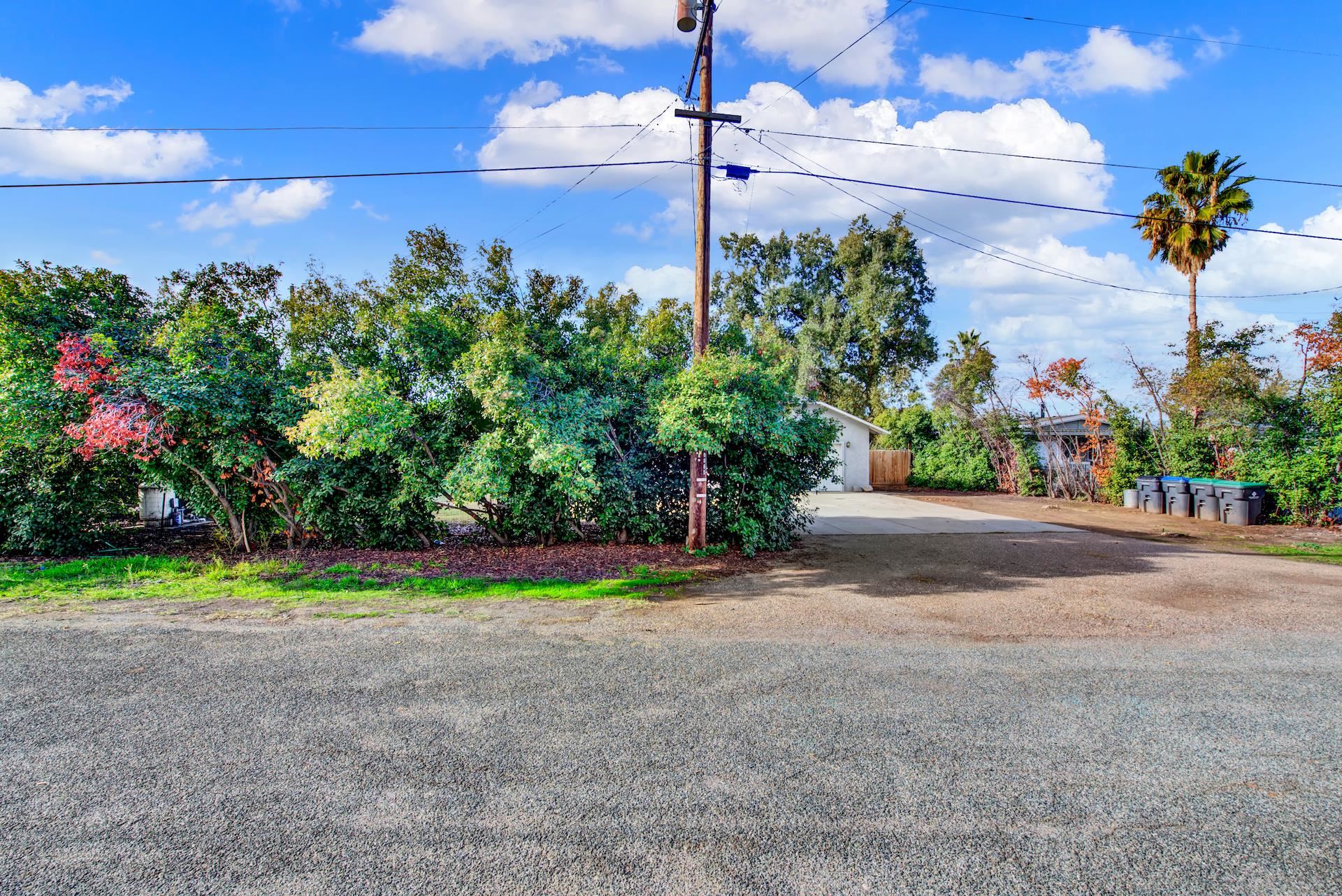 9885 Ashurst Street Proberta, CA 96078 - Photo 4 of 58