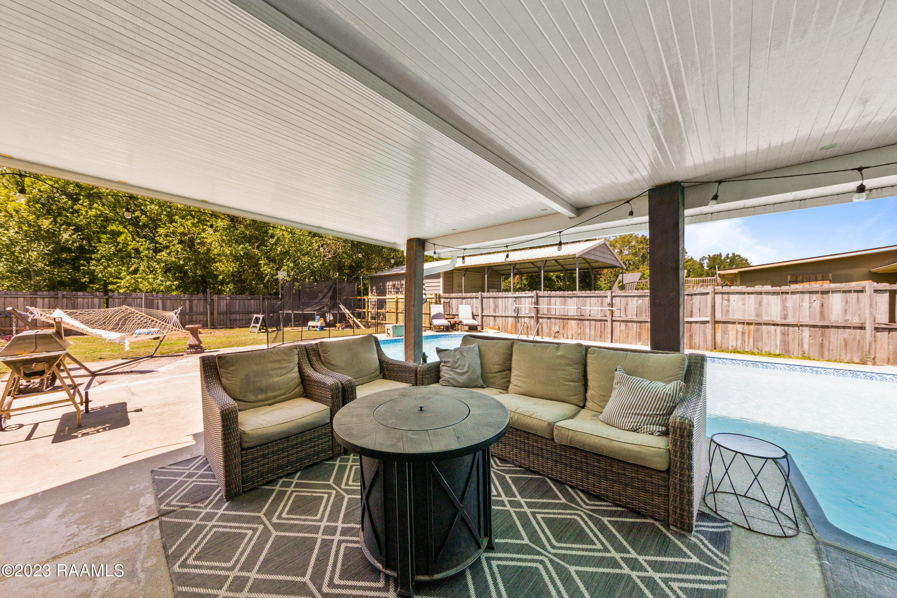 518 Interlude Road New Iberia, LA 70563 - Photo 11 of 31 518Interlude-14