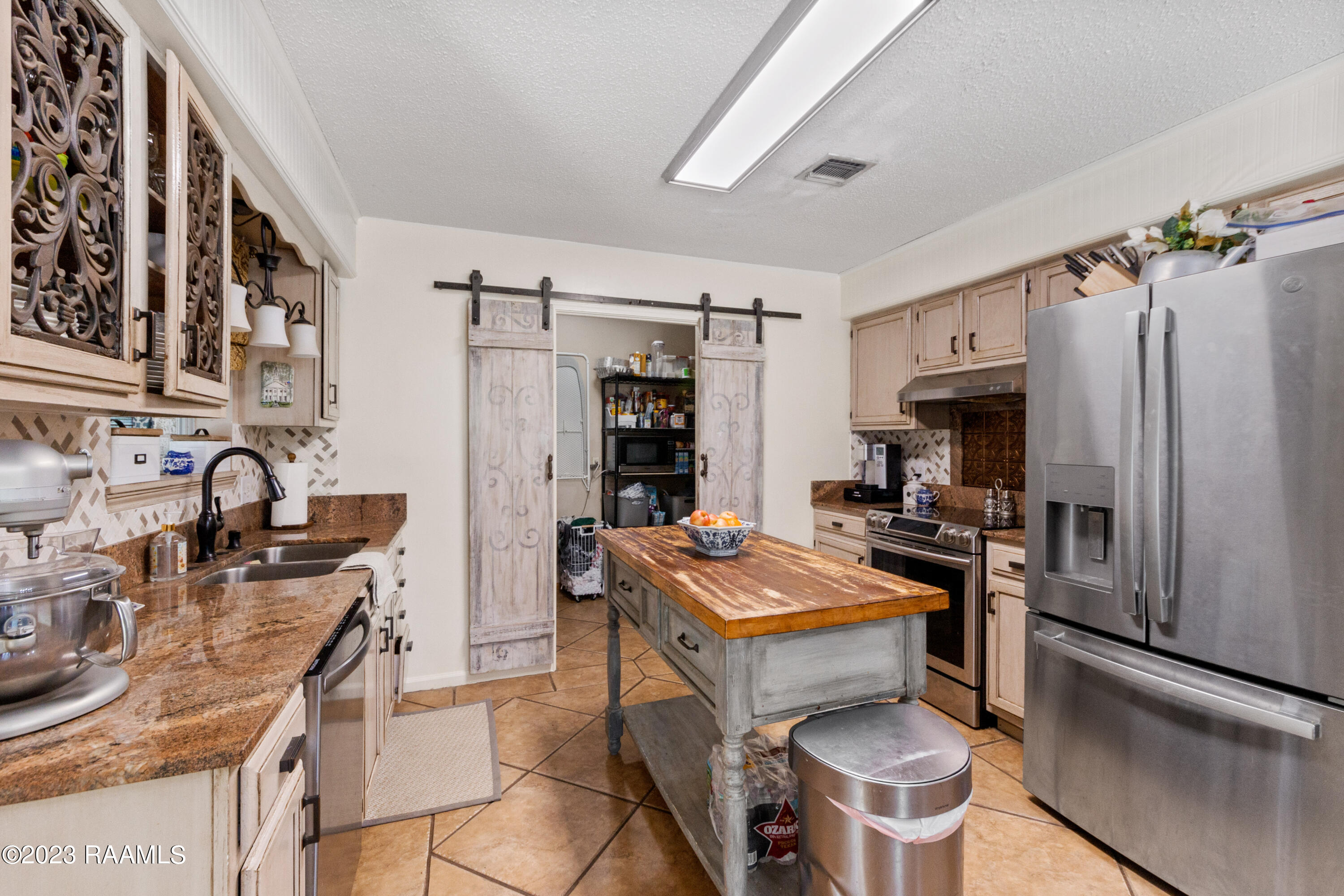 518 Interlude Road New Iberia, LA 70563 - Photo 17 of 31 518Interlude-34