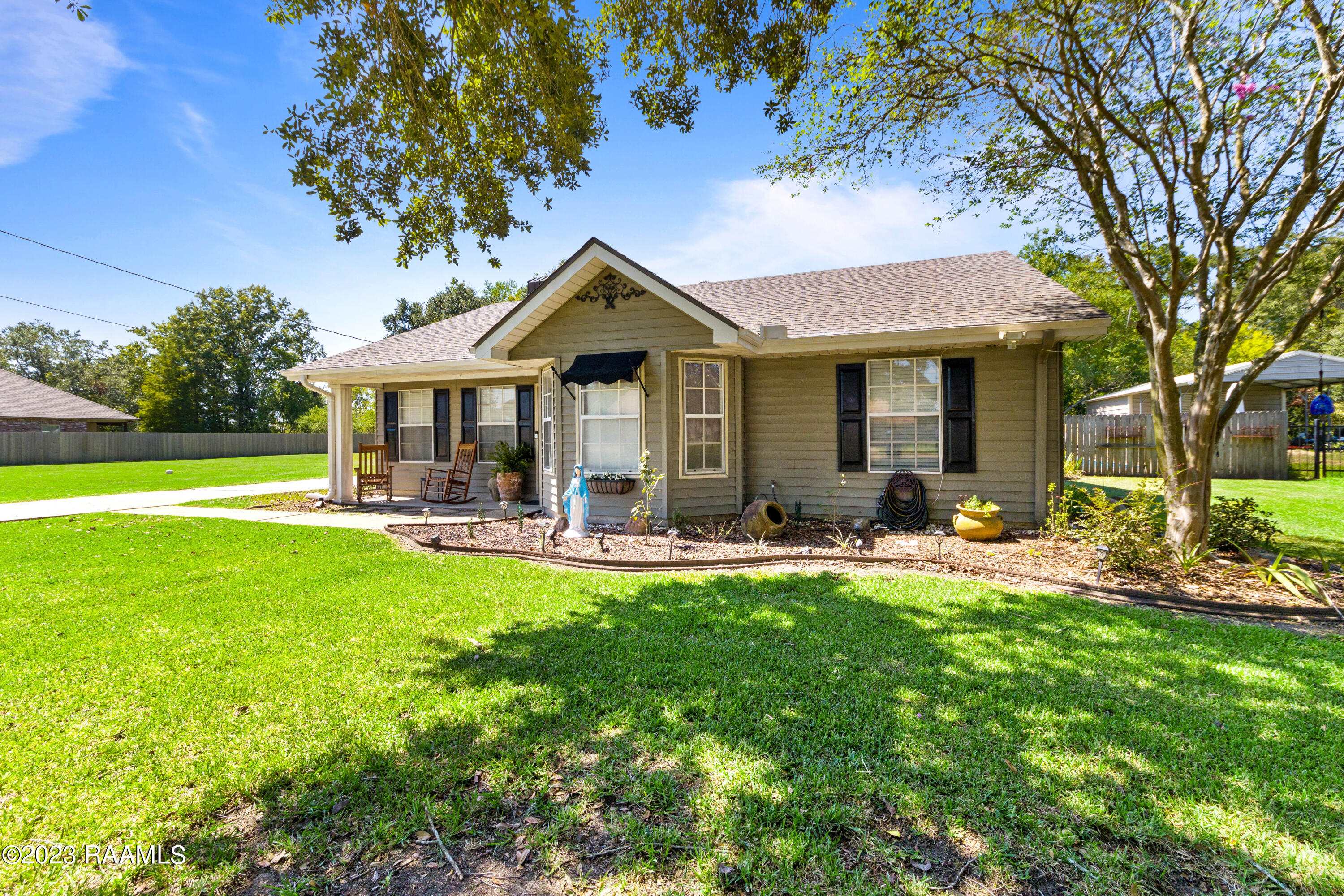 518 Interlude Road New Iberia, LA 70563 - Photo 2 of 31 518Interlude-4
