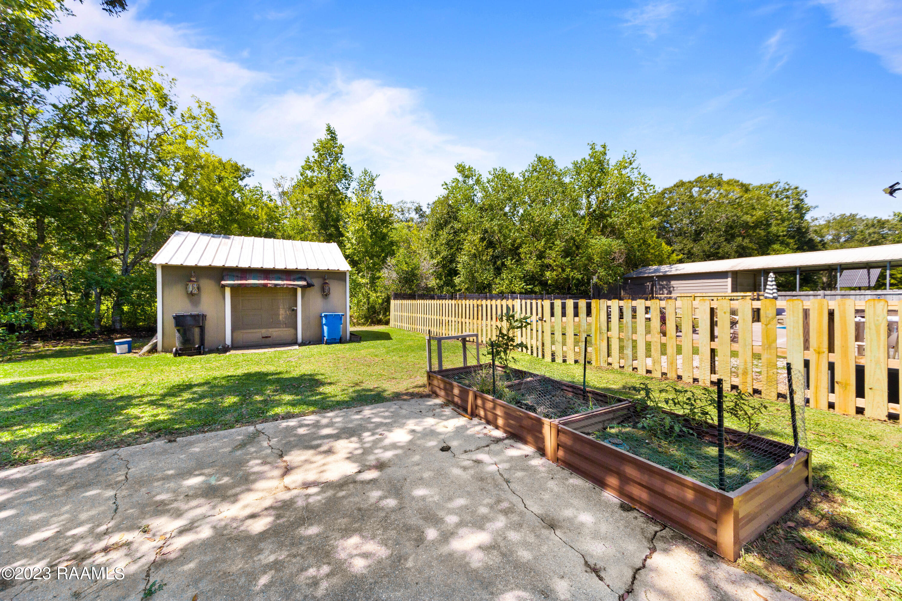 518 Interlude Road New Iberia, LA 70563 - Photo 4 of 31 518Interlude-6