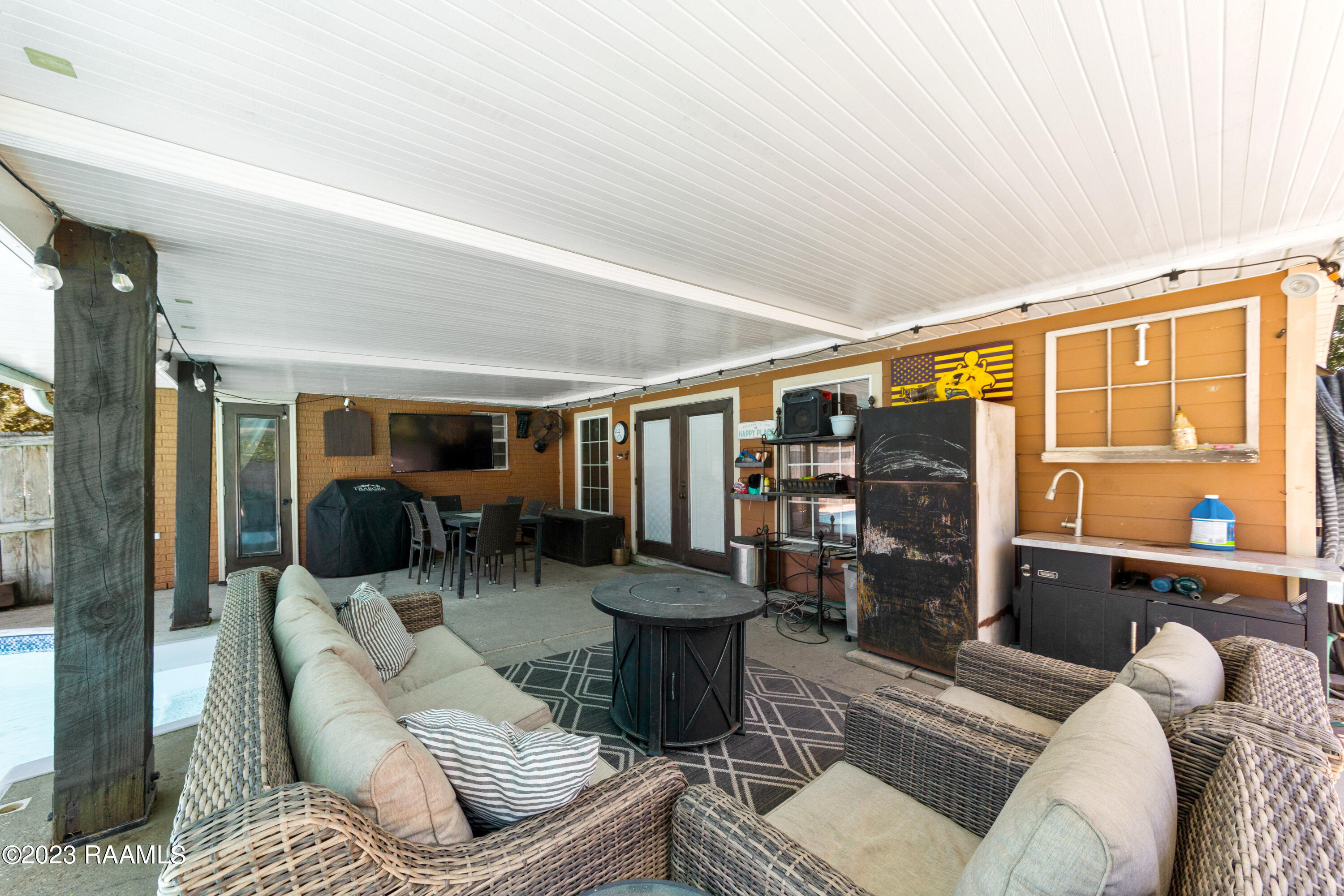518 Interlude Road New Iberia, LA 70563 - Photo 7 of 31 518Interlude-10