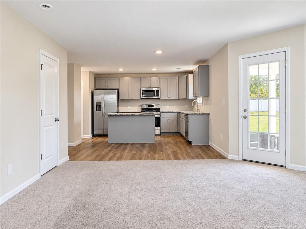 4050 Racking Horse Road Hope Mills, NC 28306 - Photo 6 of 22 Photo 6