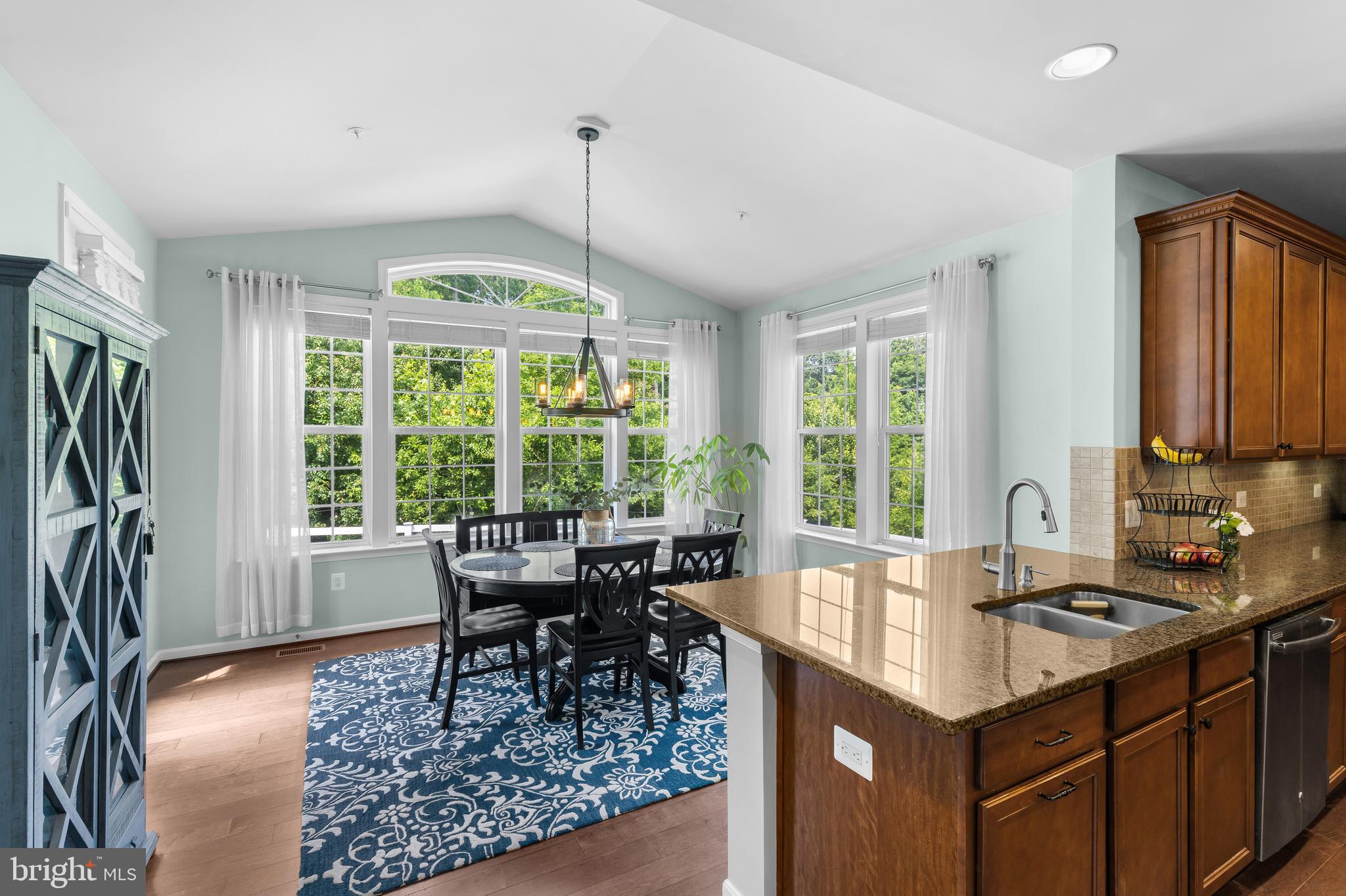 602 Laghman Court Odenton, MD 21113 - Photo 6 of 49 Sunroom