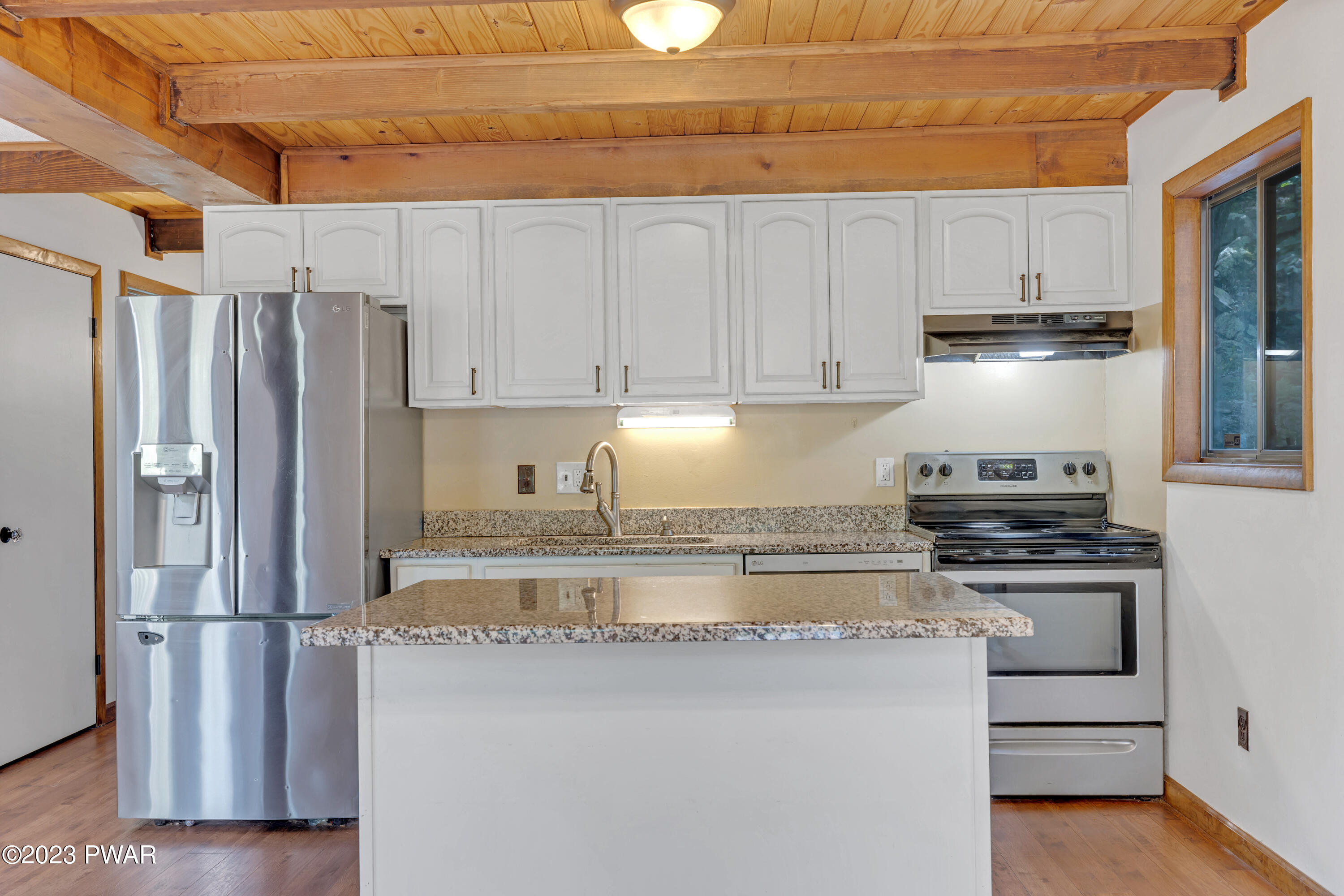 6183 Decker Road Bushkill, PA 18324 - Photo 11 of 33