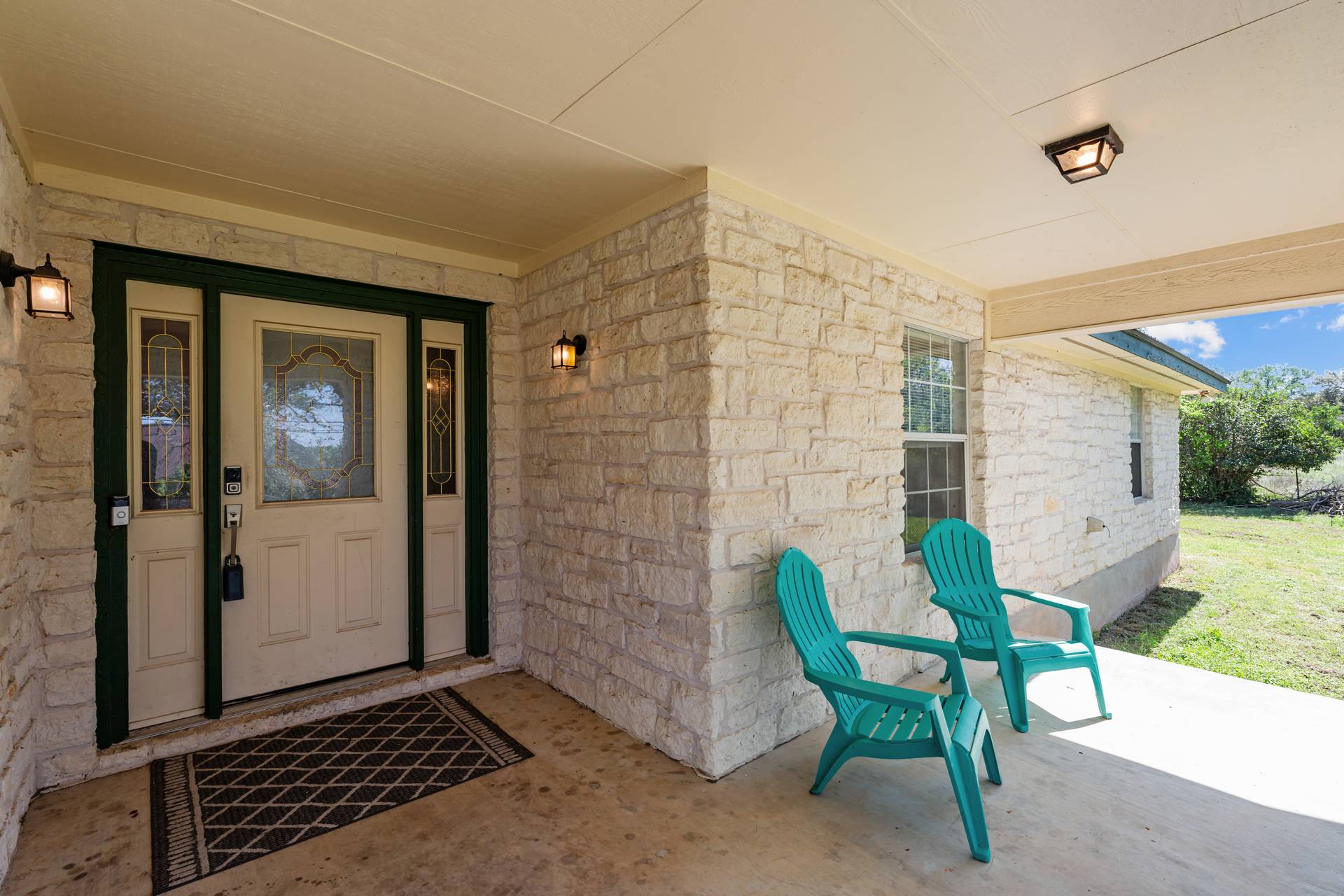 101 Oak Ridge Circle Georgetown, TX 78628 - Photo 32 of 35 Front Porch