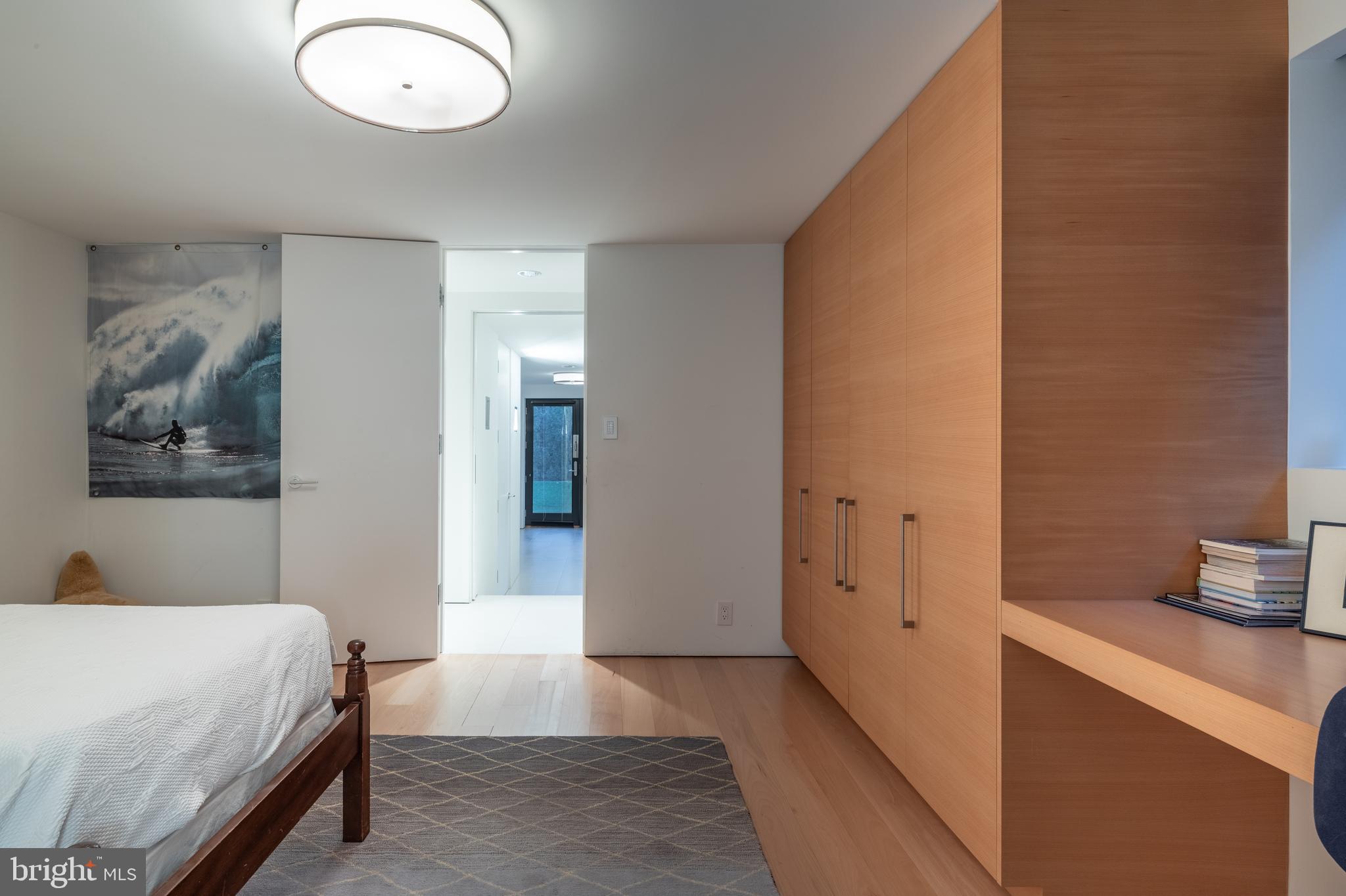 5063 Overlook Road Northwest Washington, DC 20016 - Photo 47 of 60