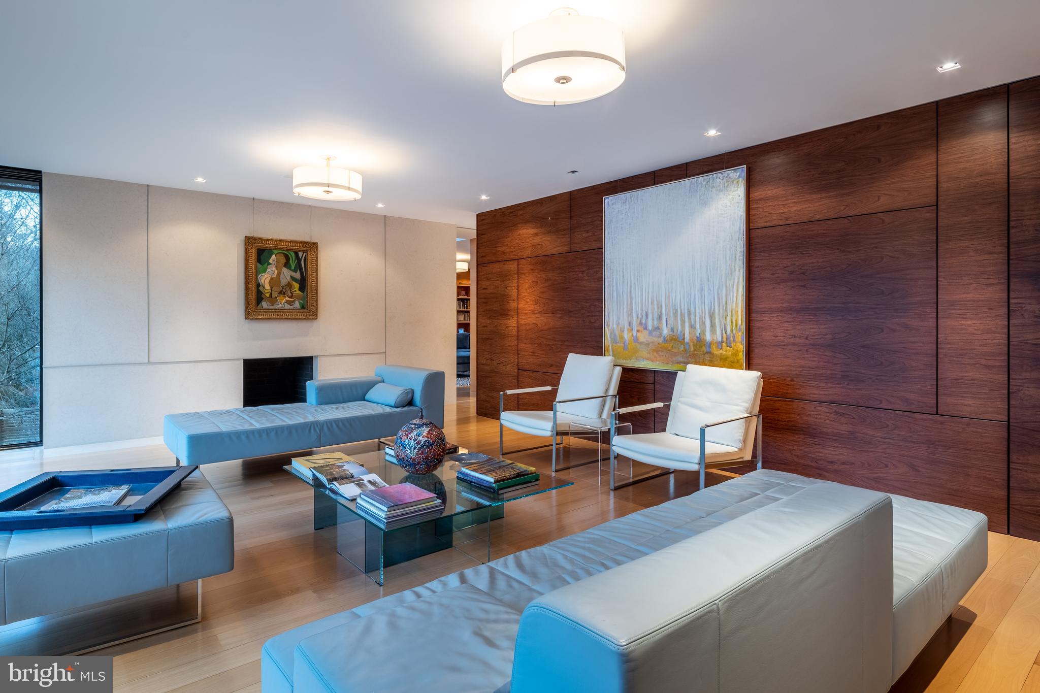 5063 Overlook Road Northwest Washington, DC 20016 - Photo 5 of 60