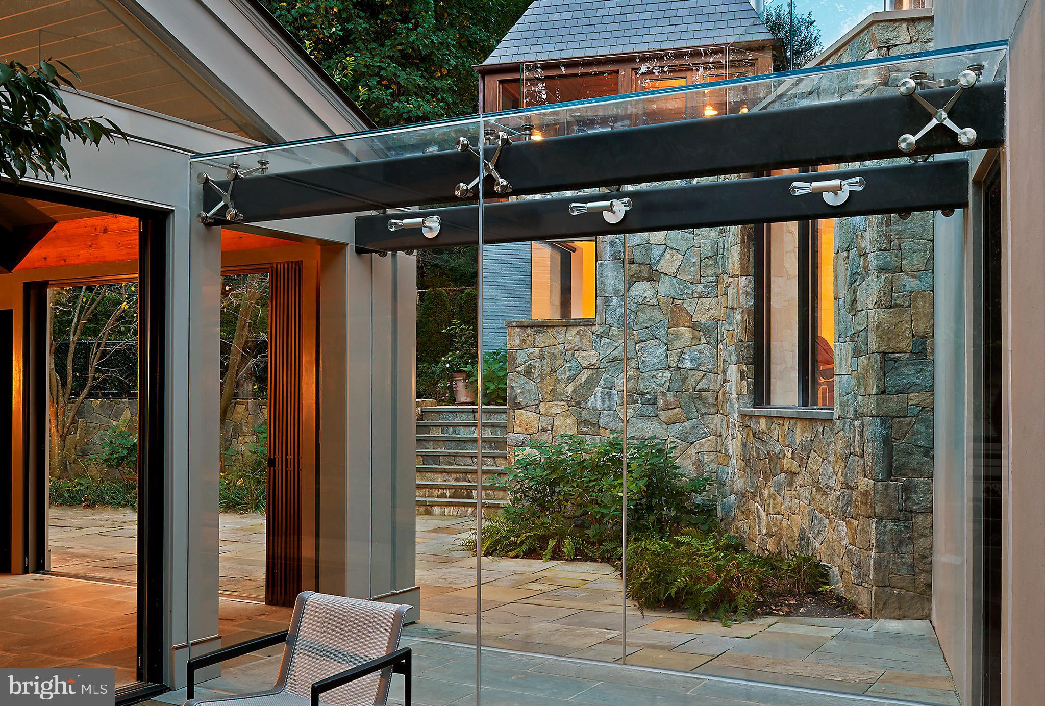 5063 Overlook Road Northwest Washington, DC 20016 - Photo 54 of 60