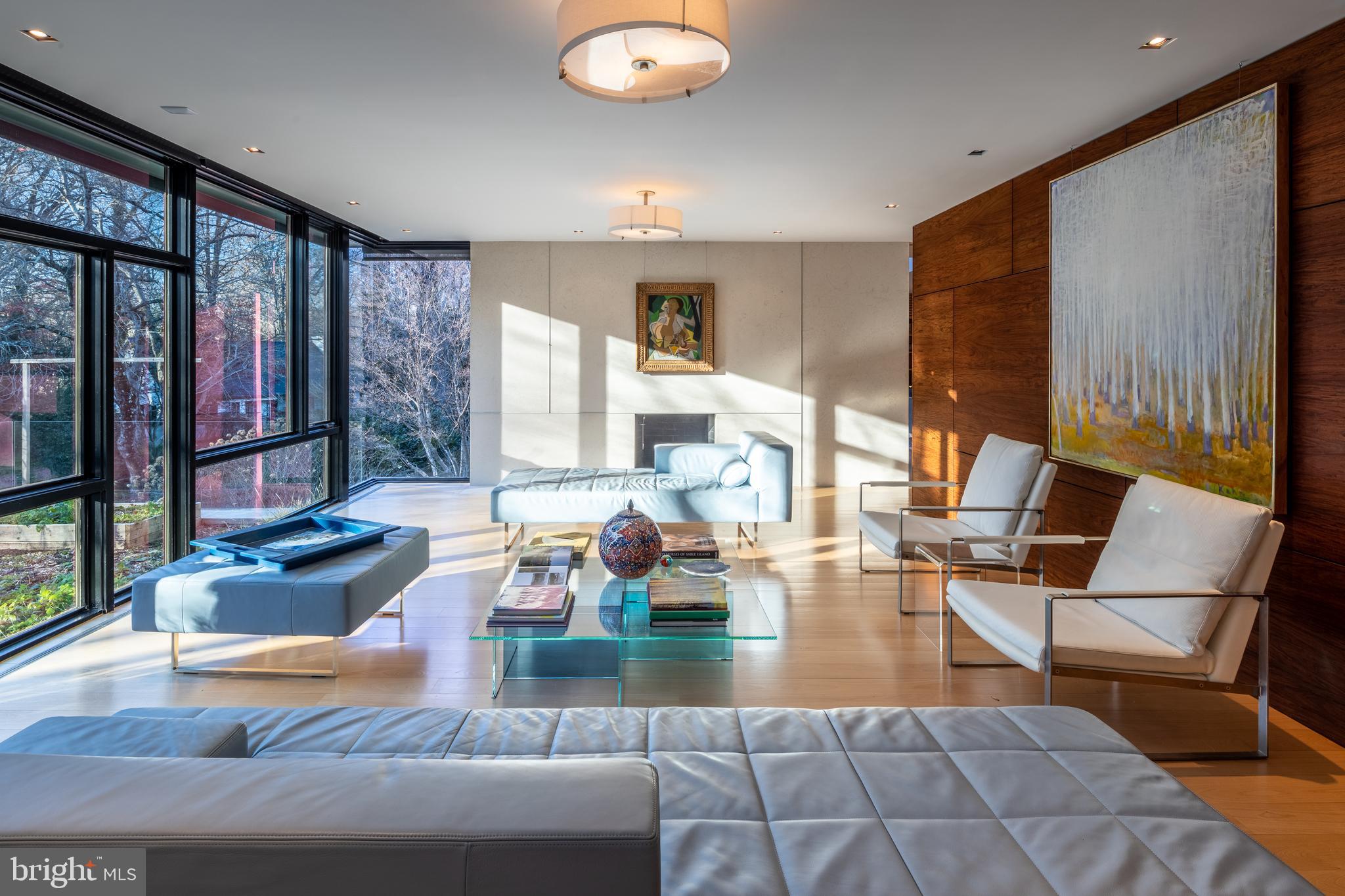 5063 Overlook Road Northwest Washington, DC 20016 - Photo 6 of 60