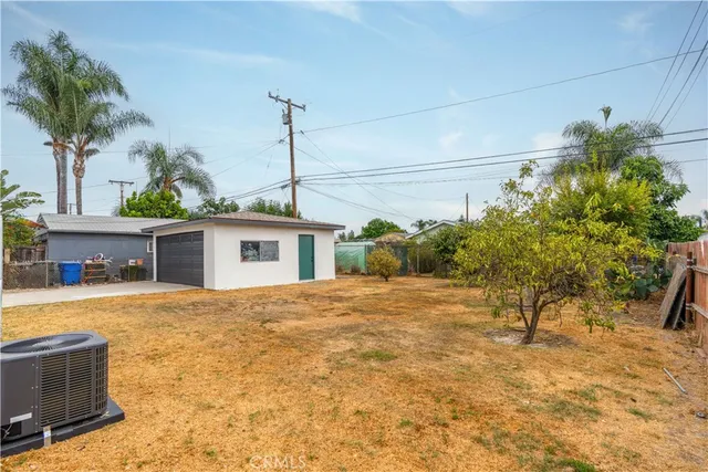 $4,000 | 11920 Laurel Avenue, Whittier, CA 90605