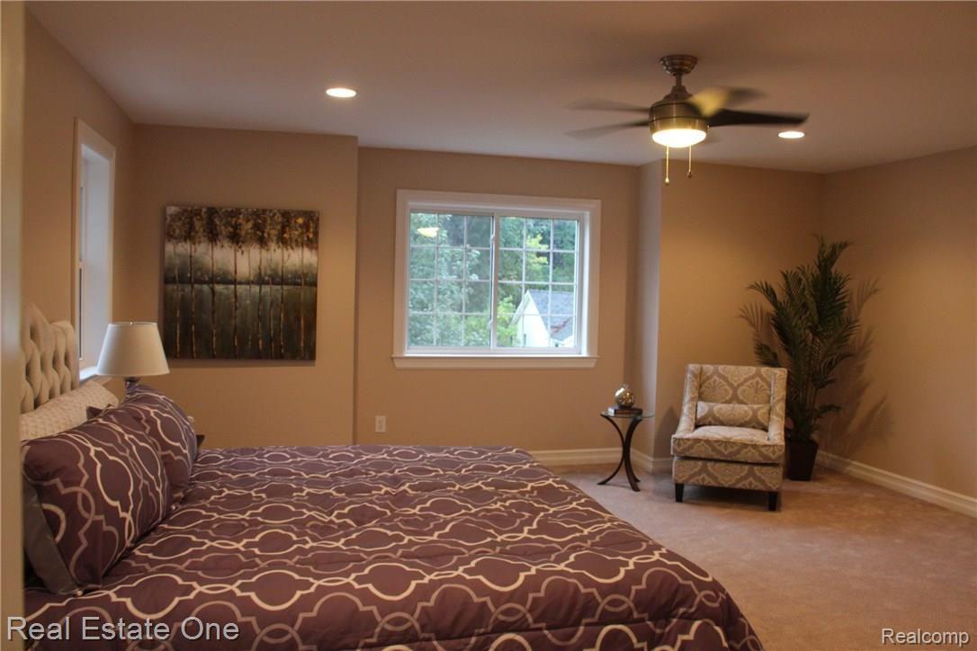 57 Maywood Avenue Pleasant Ridge, MI 48069 - Photo 13 of 44 IMG_5684.JPG