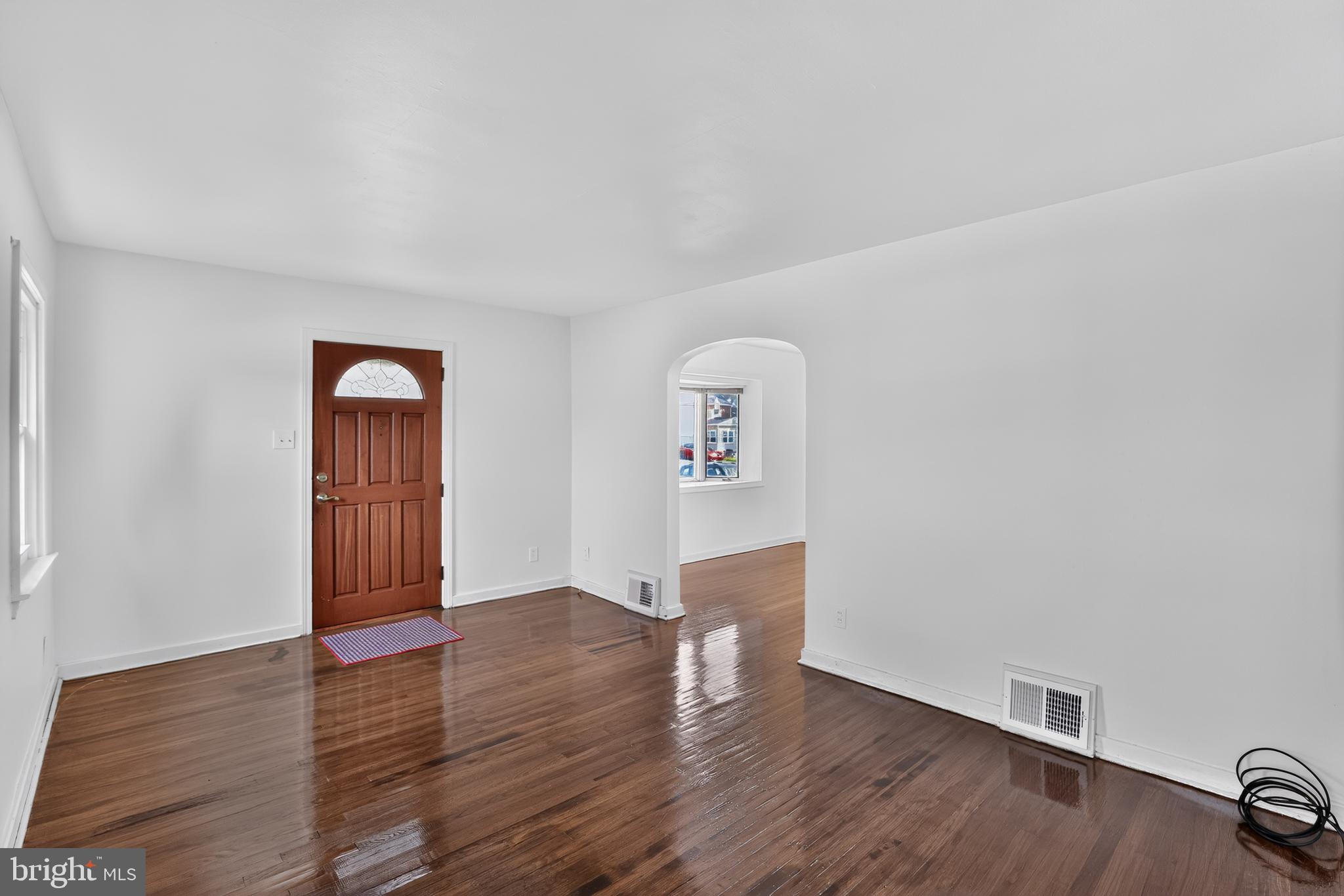 1212 Meadow Road Woodlyn, PA 19094 - Photo 5 of 30 Gallery Image 5